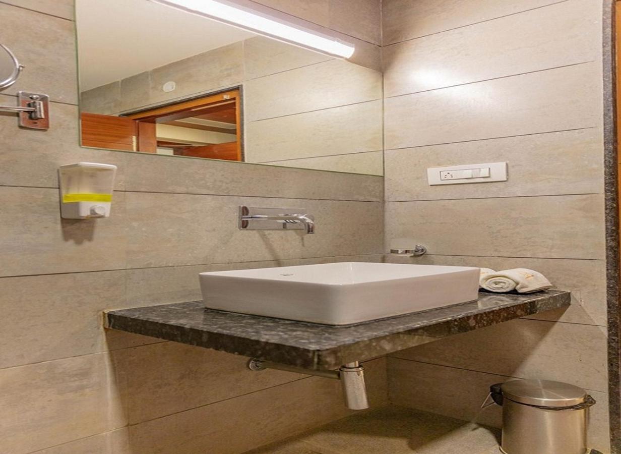 Ashok Inn Давангере Экстерьер фото