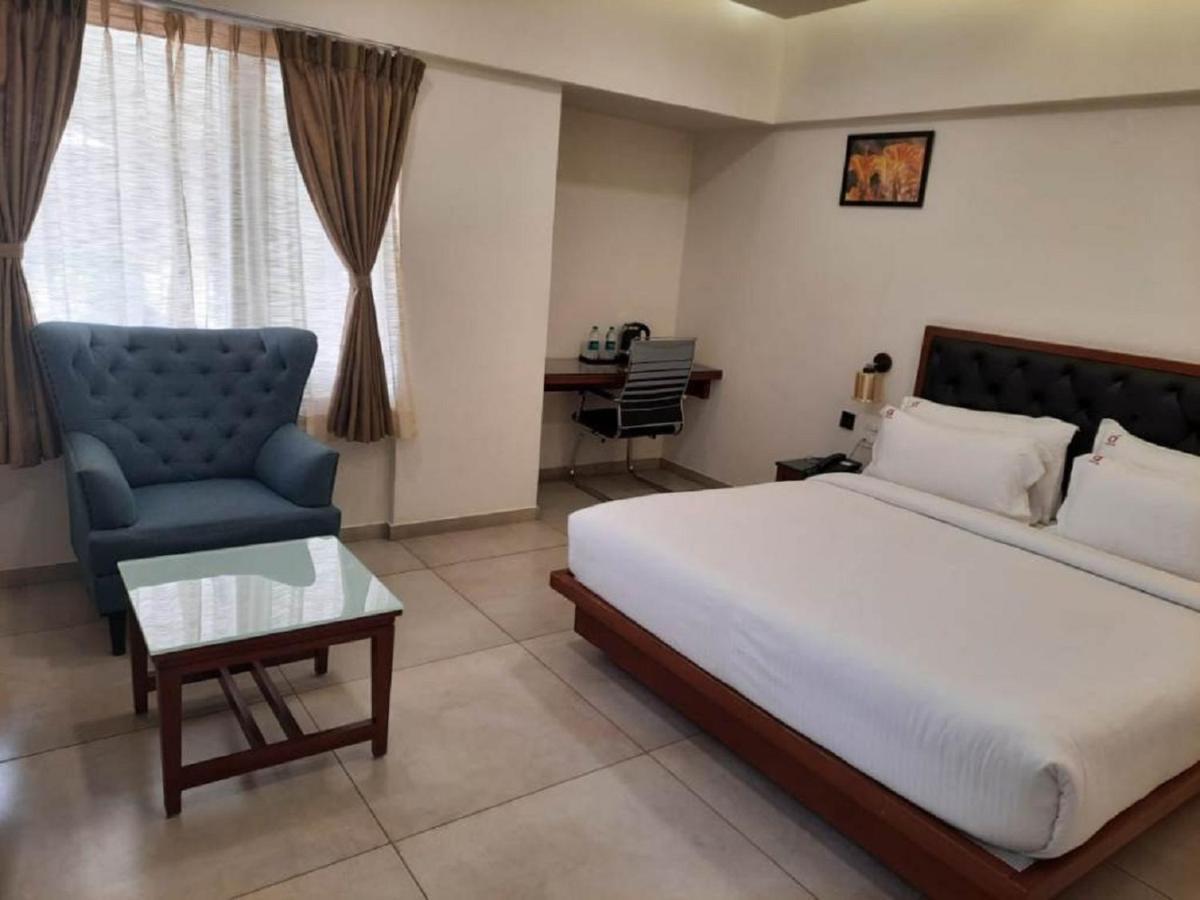 Ashok Inn Давангере Экстерьер фото