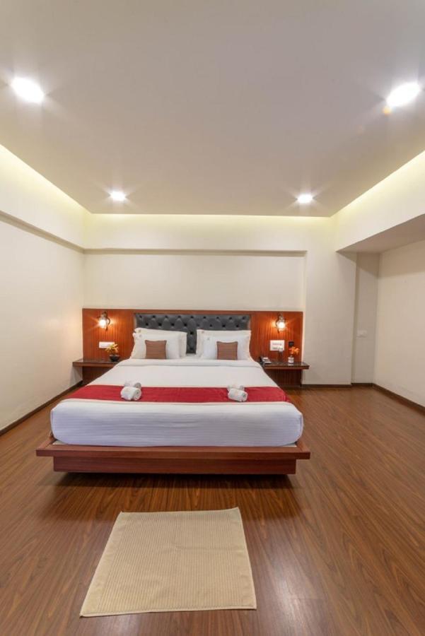 Ashok Inn Давангере Экстерьер фото