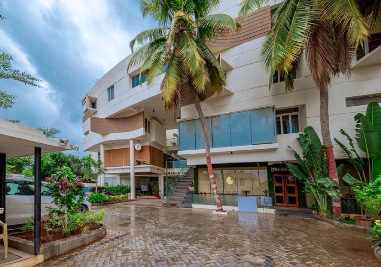 Ashok Inn Давангере Экстерьер фото